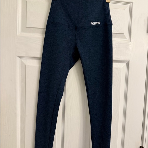 Women's Blue Forme Lux Leggings - Picture 3 of 4